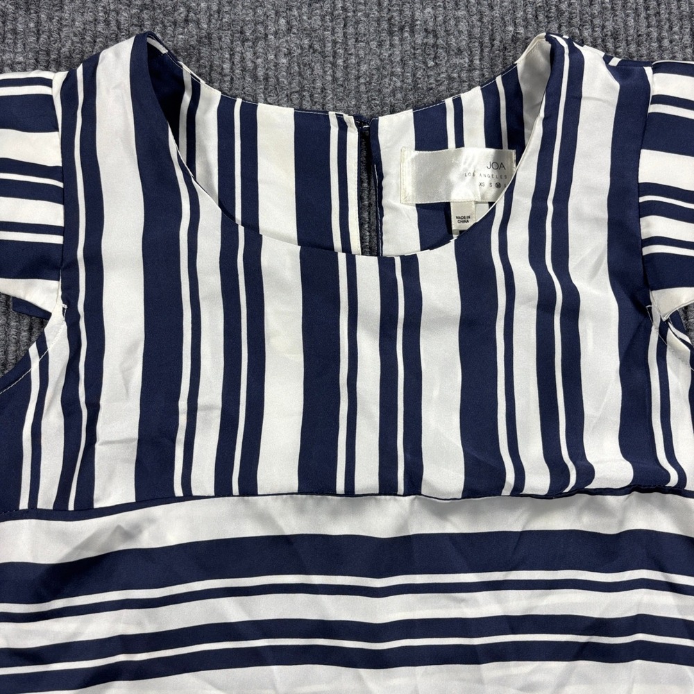 JOA Peplum‎ Top Women Size M Navy Blue White Striped Cap Sleeve BC2154